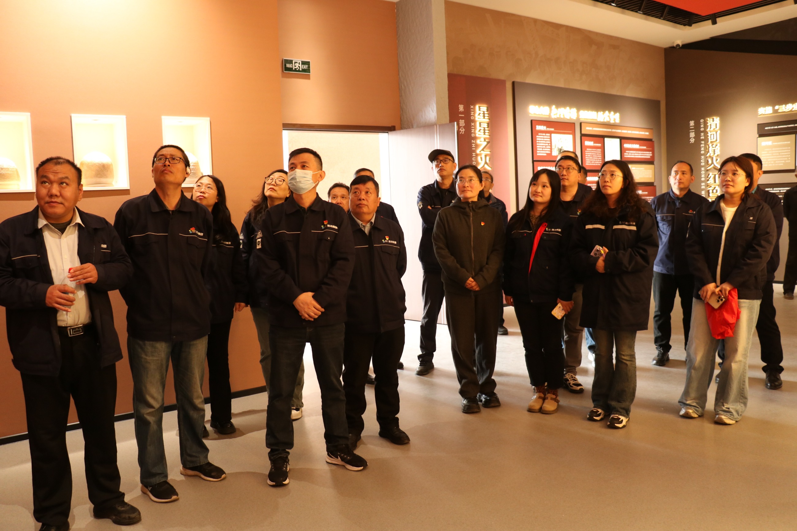 胜动集团 胜动集团